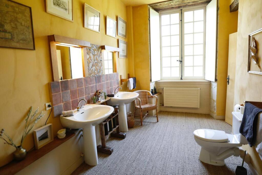 Chambre Jaune Manoir De La Vove Perche Bed & Breakfast Corbon  Bagian luar foto