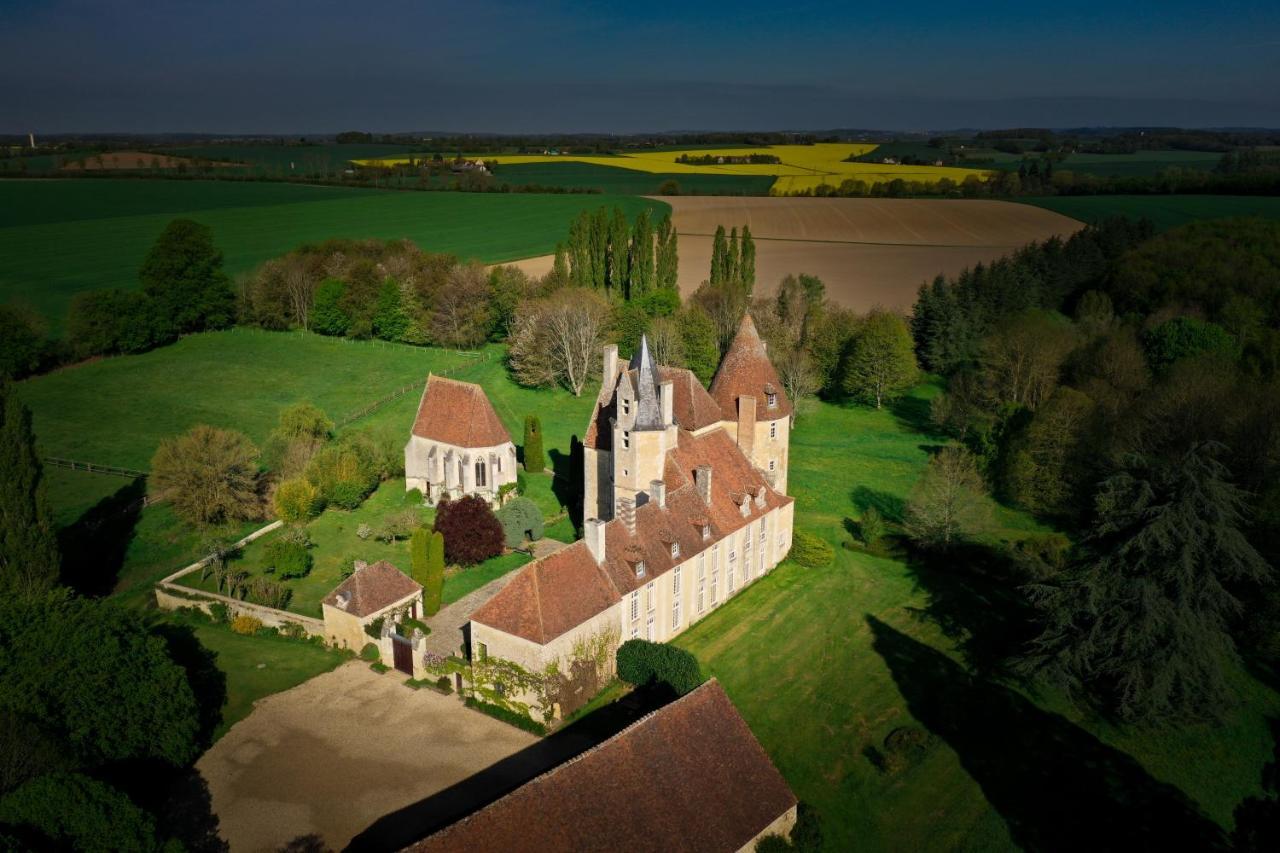 Chambre Jaune Manoir De La Vove Perche Bed & Breakfast Corbon  Bagian luar foto